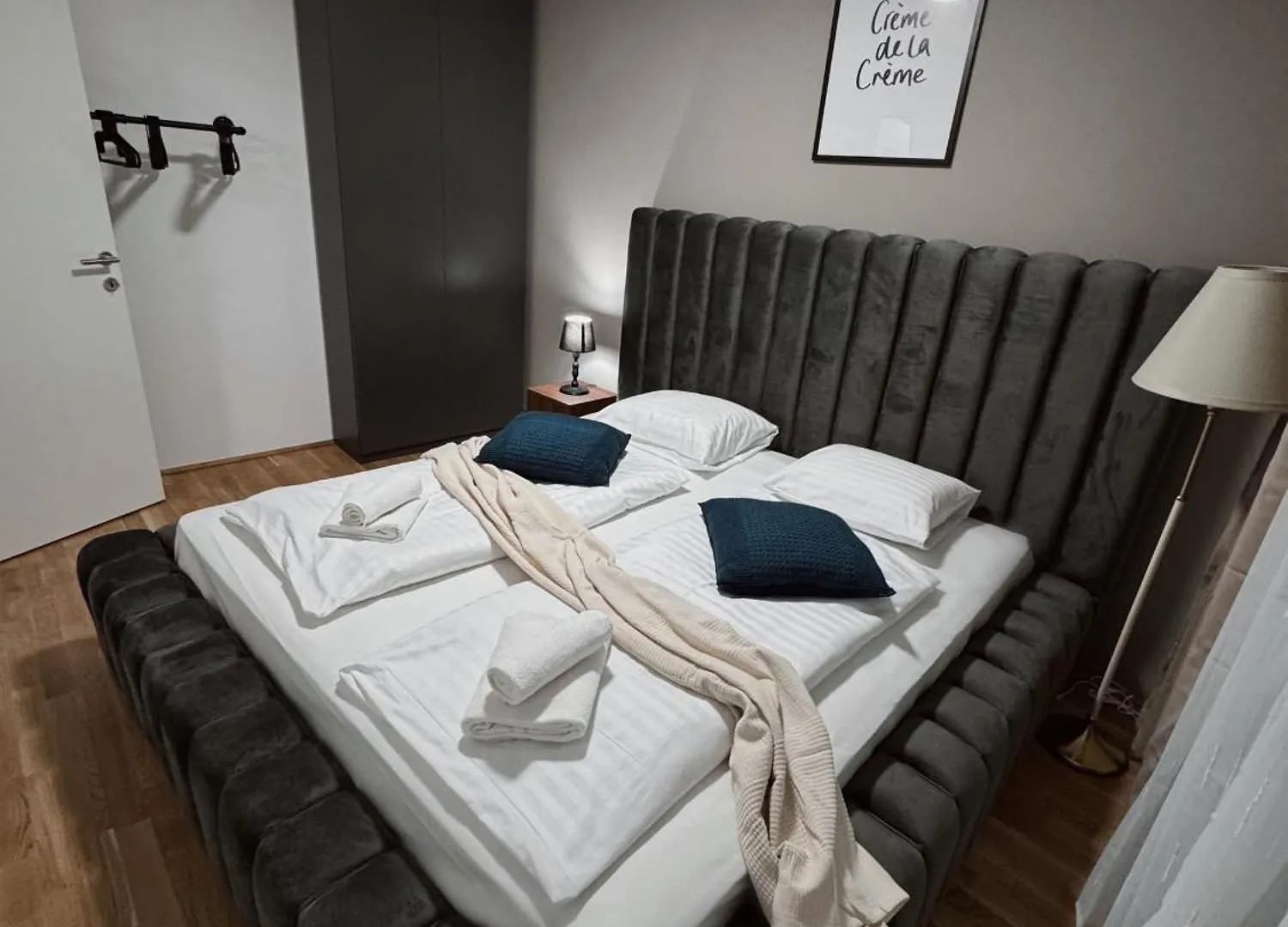 Urban Living Ferchergasse Vienna Apartment